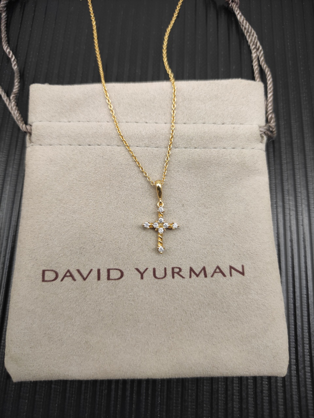 David Yurman Gold Diamond-set Small Modern Cross Pendant Necklace